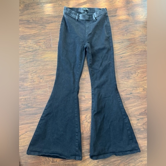 Judy Blue Black High Rise Super Flare Denim Pull On Stretch Size 3 / 26 - Picture 1 of 10